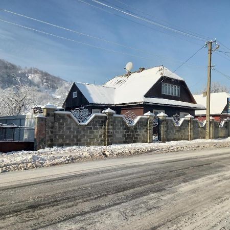 Садиба Райський Куточок Синевир Екстериор снимка